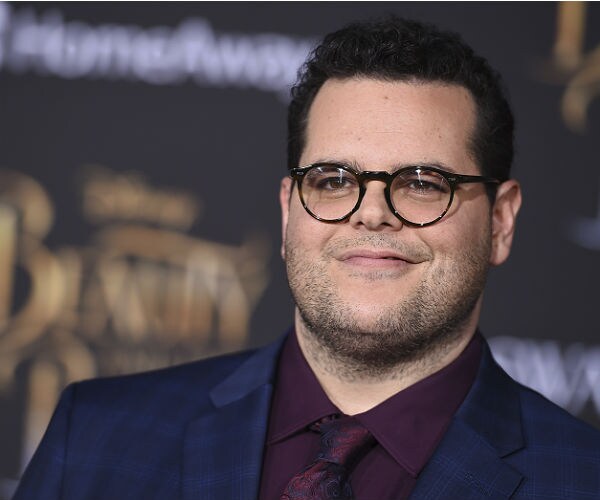 Russia Bars Children Under 16 From Seeing 'Beauty and the Beast' Over Gay Character