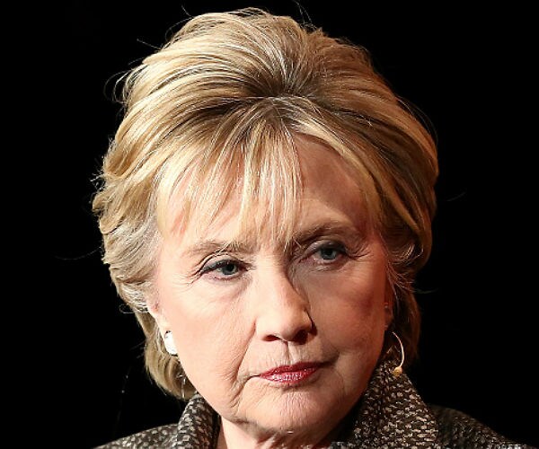 Hillary Clinton Bashes Trump for Blocking Syrian Refugees