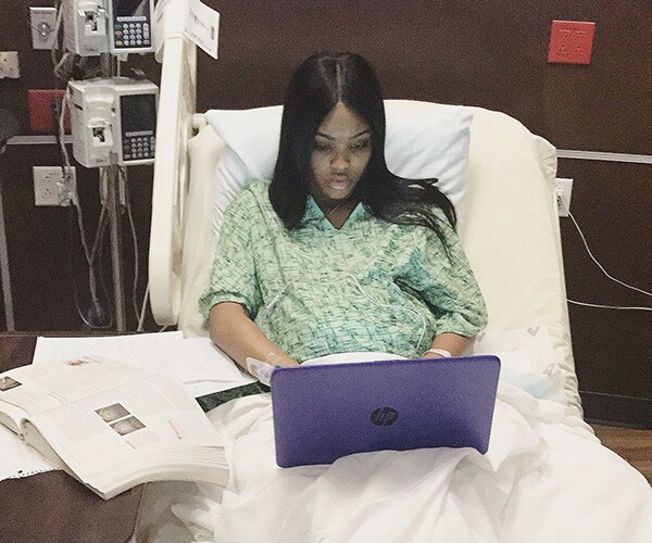 Woman Finishes College Final in the Hospital While in Labor 