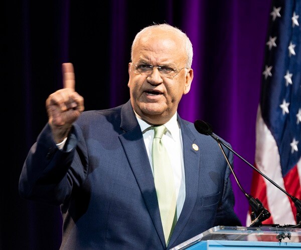 Senior PLO Official Erekat Taken to Israeli Hospital for COVID Treatment