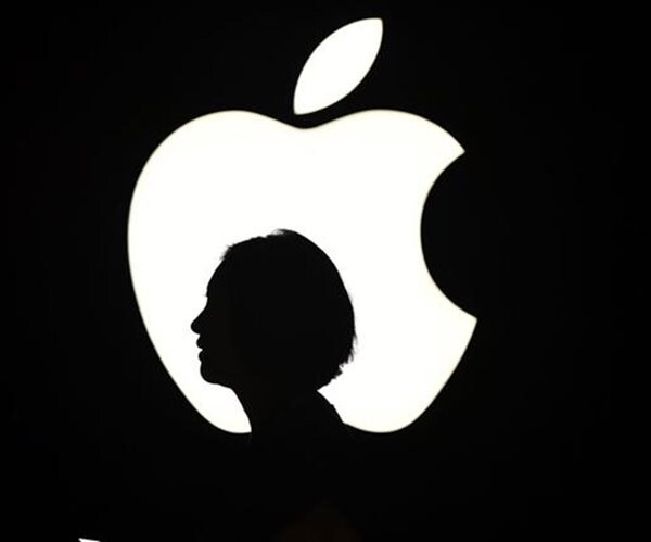 Art Cashin: Apple iPhone X Fears 'Cast a Shadow Over Everything'