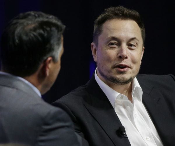 Elon Musk Teases Creation of 'Media Credibility Rating Site'