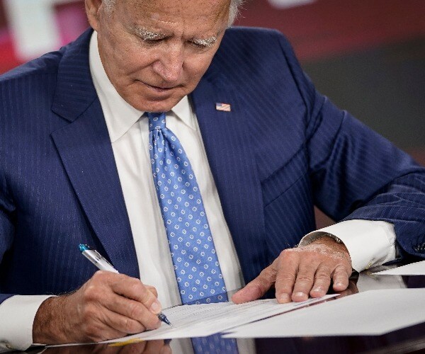 Democrats Tested in First Party Convention of Pandemic Era