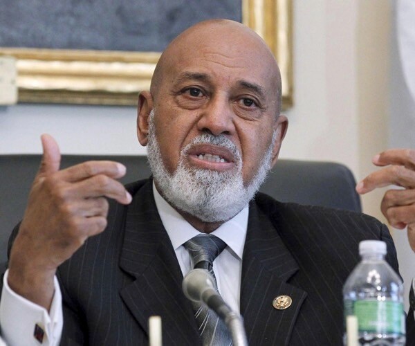alcee hastings says he has pancreatic cancer but plans to remain in office as he fights the disease. 