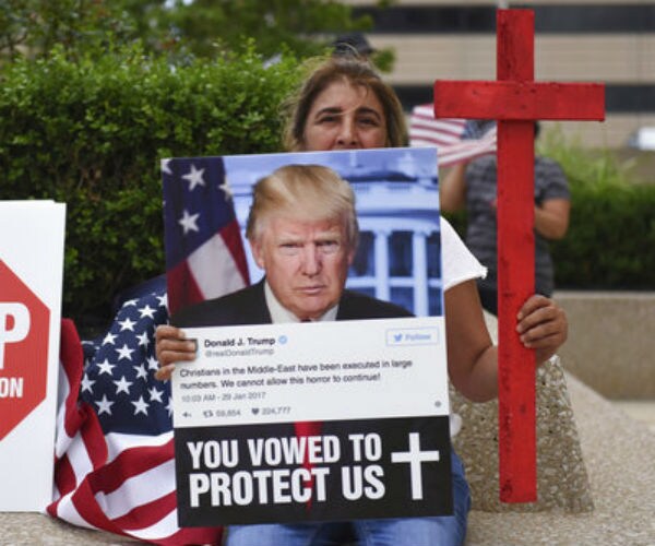 Federal Judges to Hear US Appeal on Iraqi Deportations