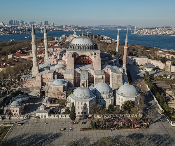 the hagia sophia in istanbul turkey