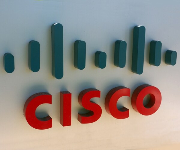Cisco Revenue Forecast Disappoints, Plans to Cut 1,100 More Jobs