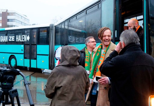 Dutch Convoy Sets off for Greece, Hoping to Help Migrants