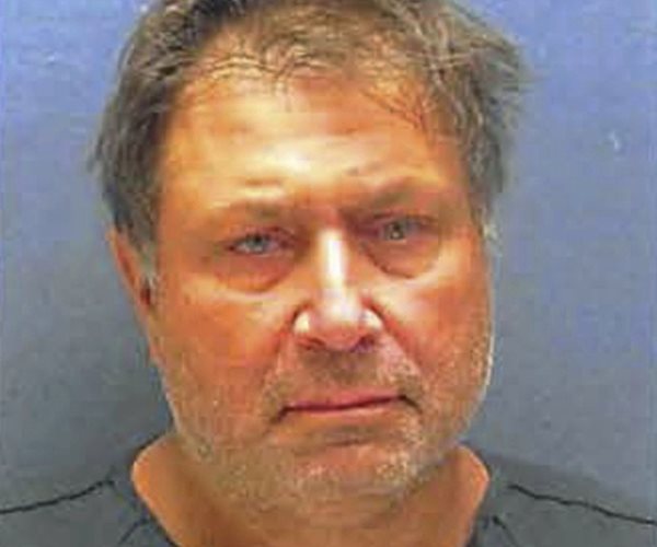 Officials: Man Killed Brother, Family Members, Set NJ Mansion on Fire