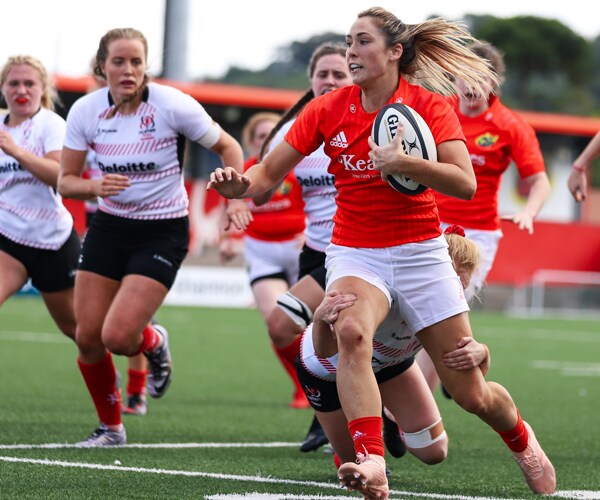 a womens rugby match
