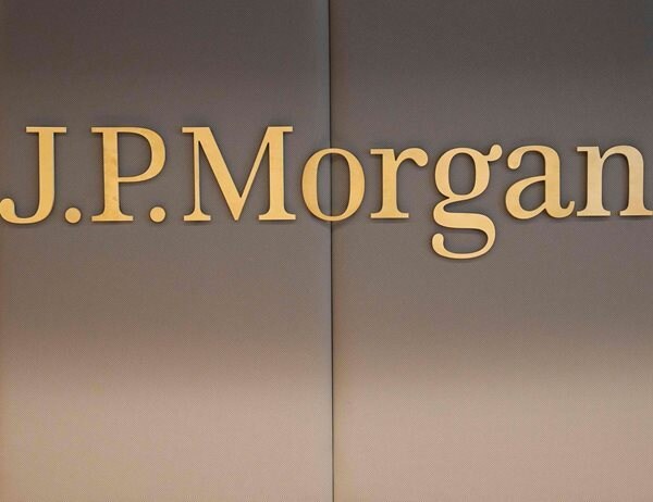 JPMorgan Profit Down 17% on Sluggish Deals, Loan Loss Reserves