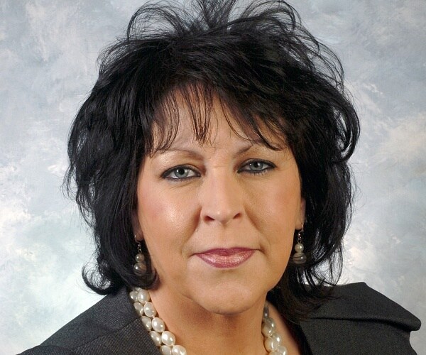 Kentucky State Lawmaker Gets Heat for Comparing Vaccine Efforts to Jonestown Massacre