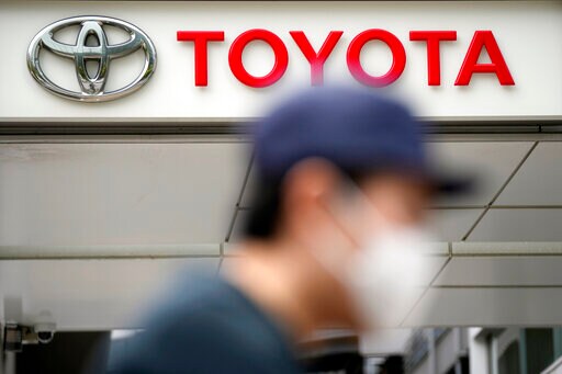 Toyota Profit Down as Chips Shortage Keeps Customers Waiting