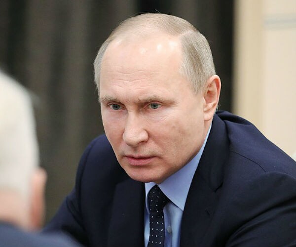 NYT: Top Trump Advisers Push for Stricter Russia Response