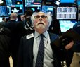 Wall St Ends Little Changed in Shortened Session