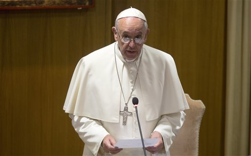 Pope Turns Bishops' Attention to Family Crises in Mideast