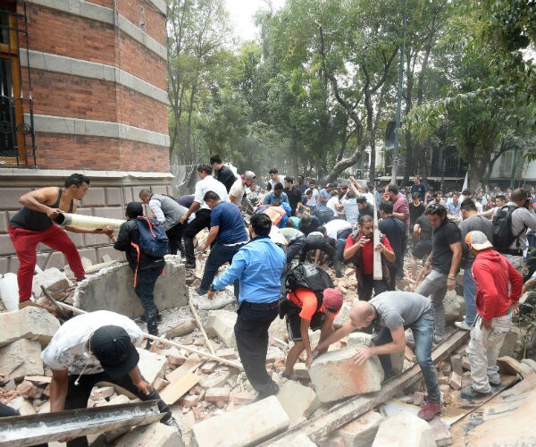 Powerful Earthquake Jolts Mexico, Sways Buildings in Capital