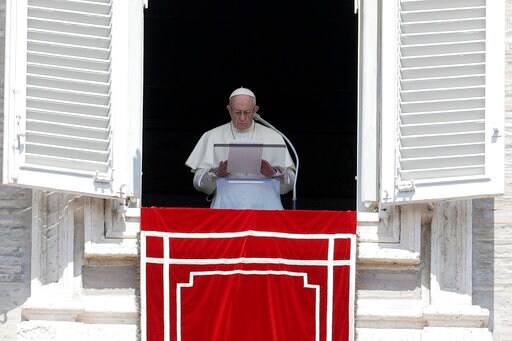 Vatican: Pope Expected to Meet with Abuse Victims in Ireland