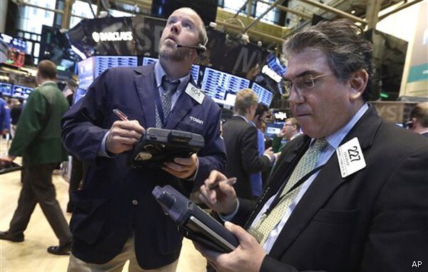 Rising Home, Stock Prices Boost Consumer Confidence to 5-Year High