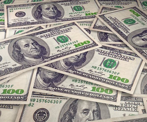 Yellen Says Sanctions May Risk Dollar's Dominance