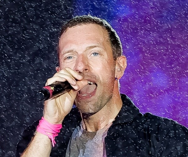 Coldplay Suspends Tour Due to Chris Martin's 'Serious Lung Infection'