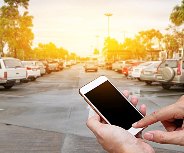 How Big Tech Is Helping Transform Cars Into Smartphones