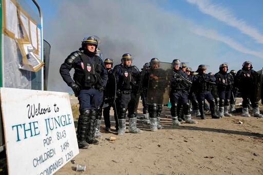 Underage Migrants Moved out of Calais to Sites around France