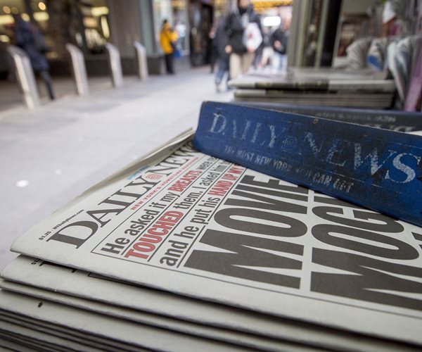 New York Daily News Sold to Chicago Tribune Publisher Tronc
