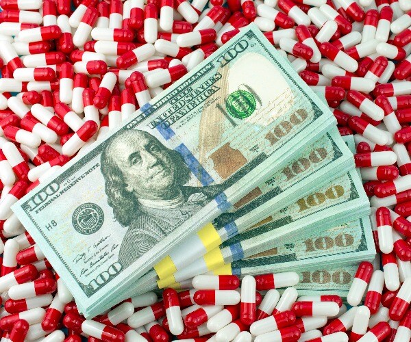 Court Strikes Down Trump Rule That Drugmakers Disclose Price