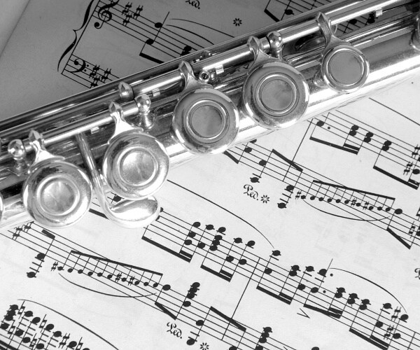 flute on sheet music