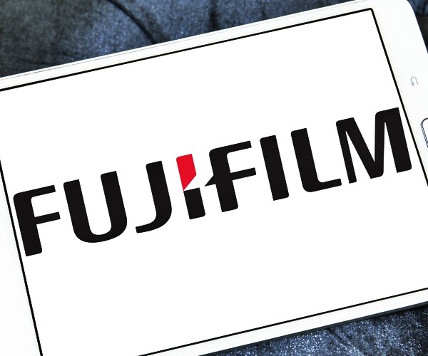 Fujifilm Sues Xerox Over Aborted Merger, Seeks More Than $1 Billion