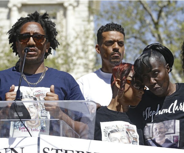 Stephon Clark's Family at Rally: 'Comes Down to Right and Wrong'