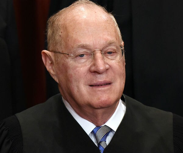 Sen. Lee: 'Very Real Possibility' Justice Kennedy Retires This Year
