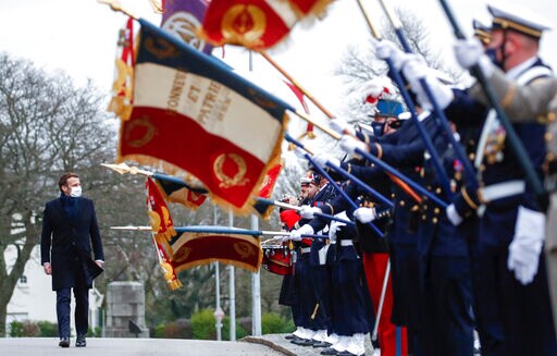 Macron Calls on Biden for Greater US Military Involvement