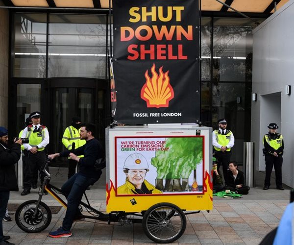 Shell CEO Shielded by Security From Climate Protesters