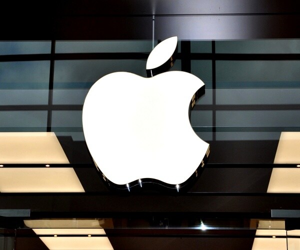 apple logo on storefront