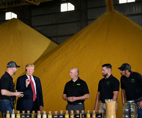 Sources: Trump Administration Tries to Assuage Farmer Unrest Over Biofuel Policy