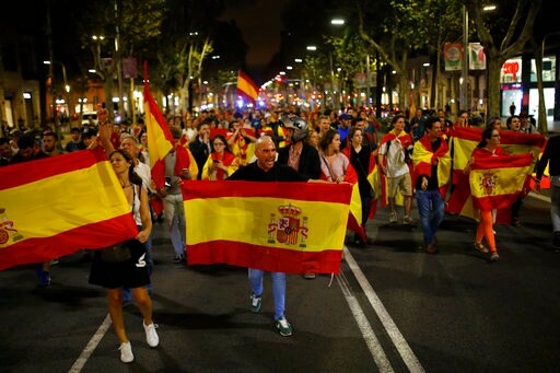 The Latest: Clamor for Political Dialogue Rises in Spain