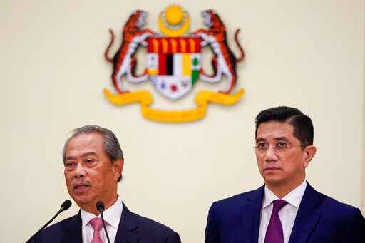 Malaysia PM Says Cabinet to Declare Assets in Anti-graft Bid
