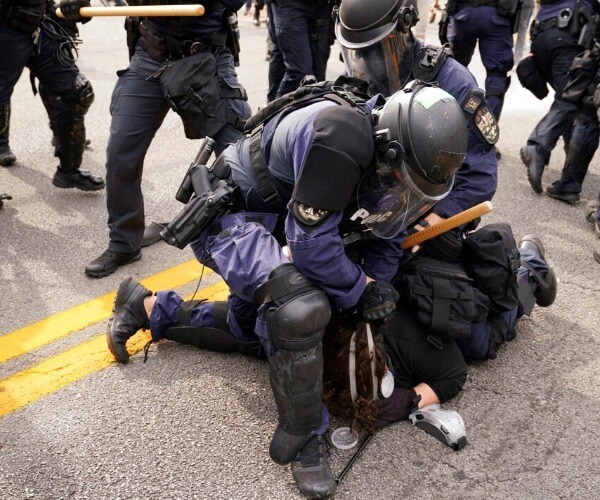 Crowds Protest Taylor Decision; Police Make Arrests; Politicians React