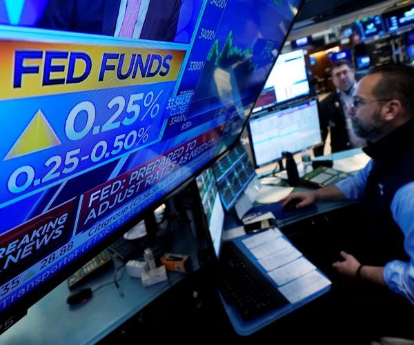 Global Stocks Boosted by US Rate Relief