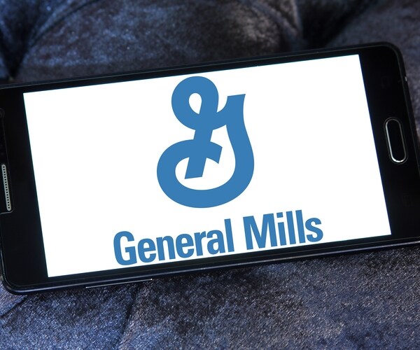 General Mills Moves Into Pet Food With $8 Billion Blue Buffalo Deal