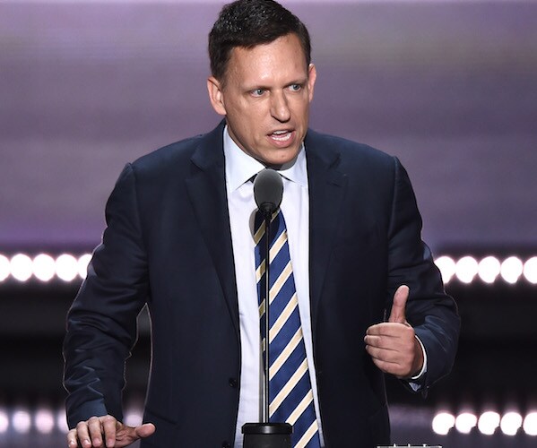 BuzzFeed News: Peter Thiel Might Want to Buy Gawker.com