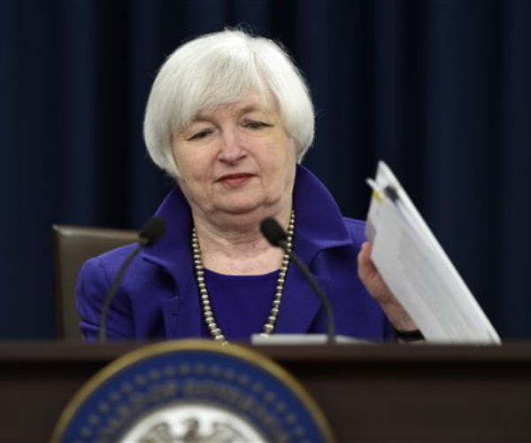 Fed Losing Credibility as Factory Production, Labor Market Weaken