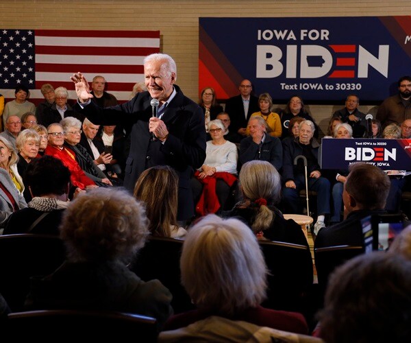 Trump Aide 'Concerned' Russia May Be Trying to Undermine Biden