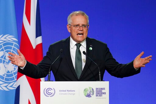 Australia Prime Minister Attacks French Leader's Credibility