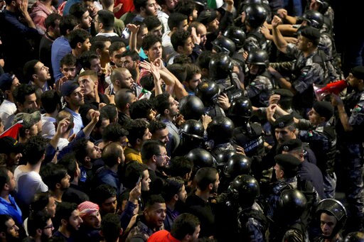 Jordan PM Caught between Angry Public, International Lenders