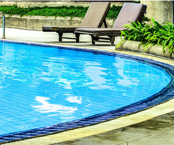 Man Asked to Leave Own Pool Believes It Was Racial Profiling