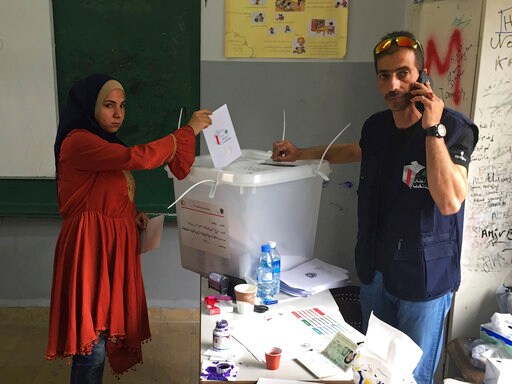 Lebanon Votes in Shadow of Syria War, Reflecting Divisions