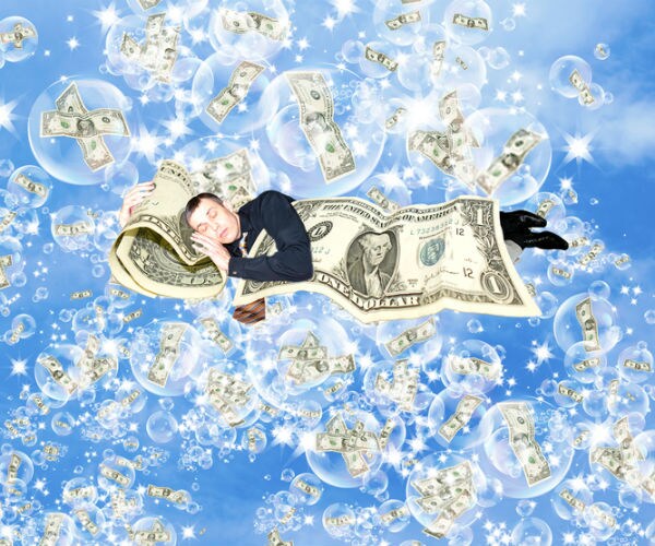 Gadfly: Facebook and Twitter's Valuations Are Baffling